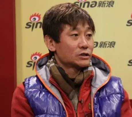 【图】高峰个人资料简介 对足球的热爱源于幼时