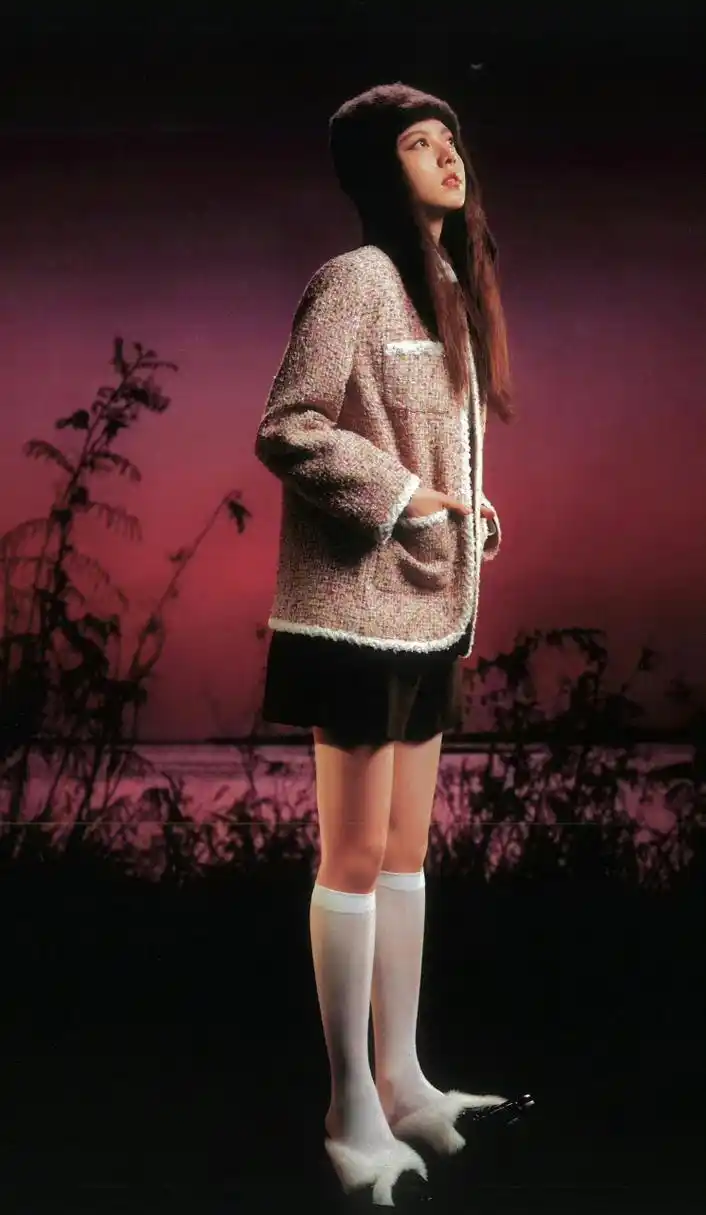 短筒白丝袜的赵今麦,爱了爱了[比心]