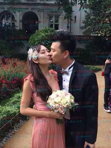 王鸥首度正面回应:与刘恺威只是同事 自己无婚史
