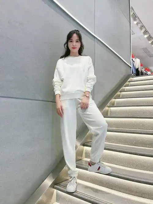 佐丹奴女装秋冬款运动裤05412137