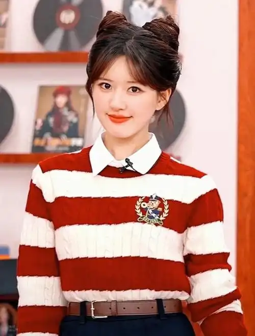 赵露思猫耳发型