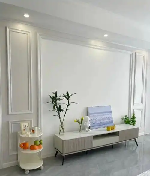 客厅不高大尚那肯定是背景墙惹的祸