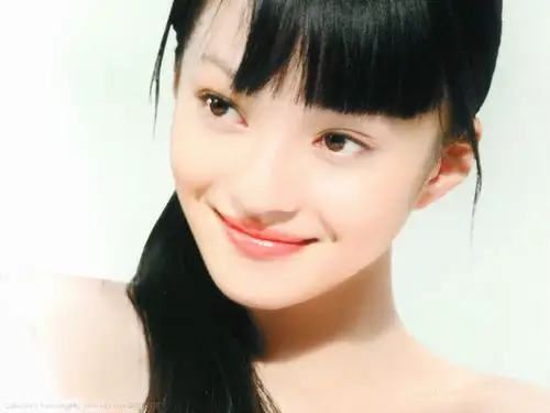 张韶涵壁纸桌面图片-1024x768.102k.高清大图-明星写真馆n63.com