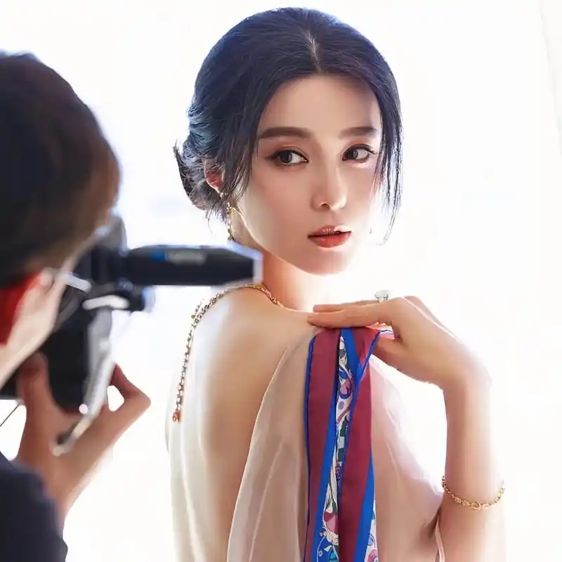 debeers戴比尔斯广告 #范冰冰#女明星#美出高级感 # - 抖音