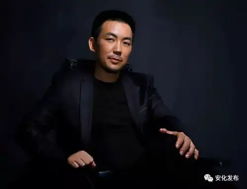 何沐阳简介我们都是益阳人你我荣耀此生一生一世永做益阳人一心一意