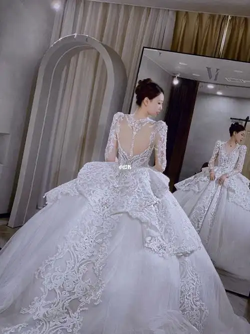 淄博婚纱|昆凌婚纱同款后背的ivanyong主纱