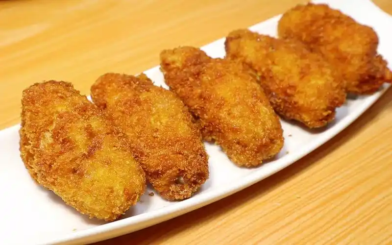 教你在家做炸鸡翅,非常简单,学会了再也不用到外面去买了_哔哩哔哩