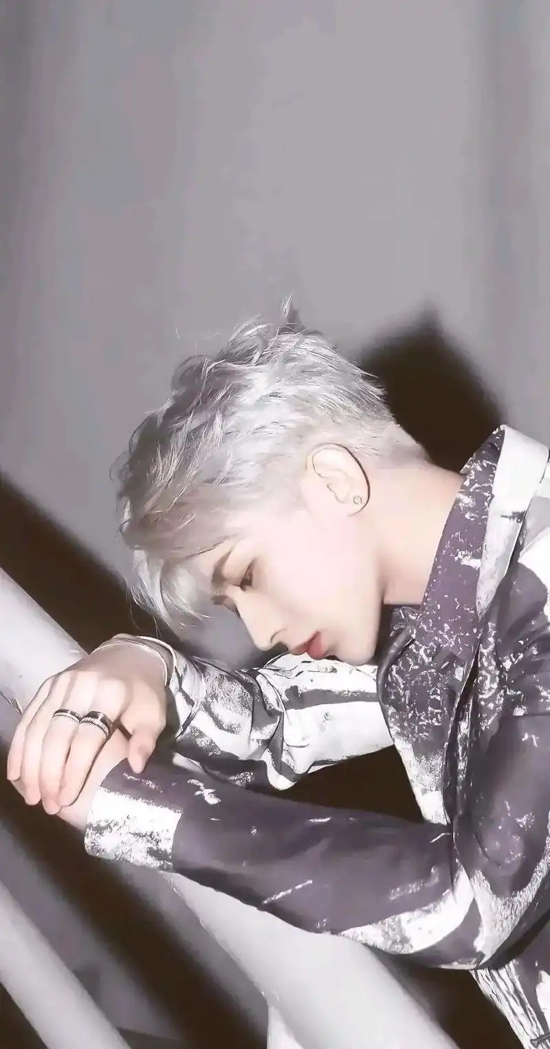 * 蔡徐坤壁纸|满目星辰皆是你