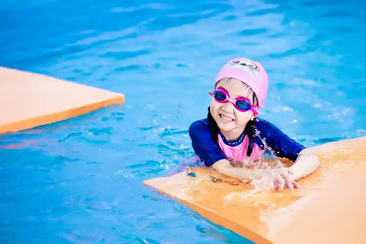 摄影作品 | 儿童拍摄 游泳馆抓拍 后期调色修图