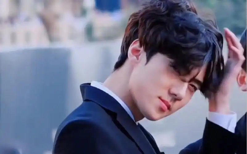 吴世勋|心动名场面迪拜小勋