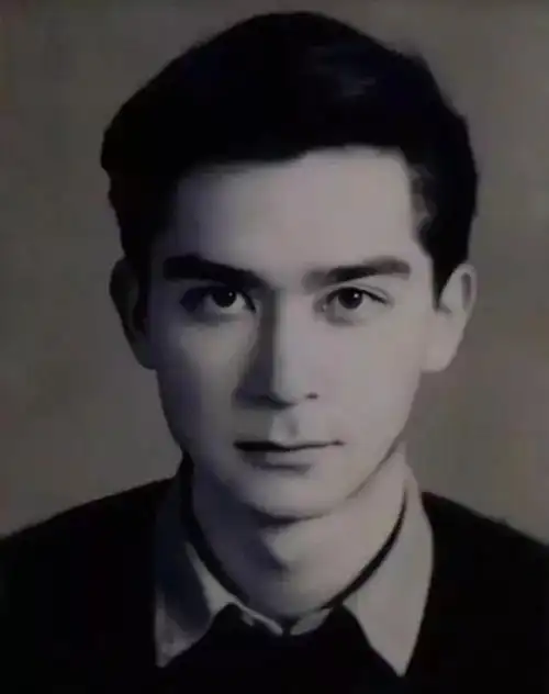 风采|颜值担当,成就爆表,他是中国最帅科学家!