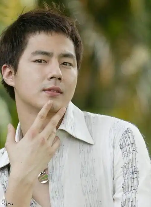 回顾赵寅成全智贤心中男神却惨遭金敏喜抛弃如今仍孤身一人