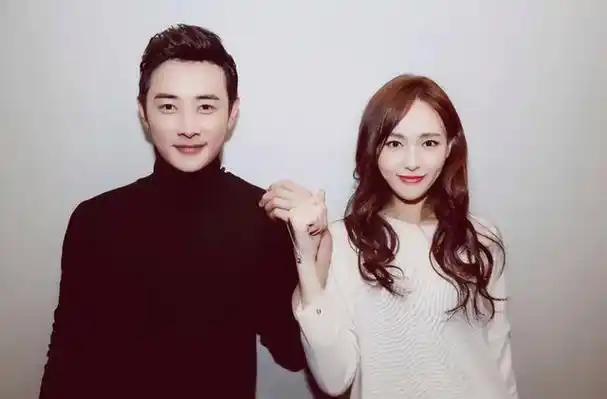 在星光璀璨的娱乐圈中,罗晋与唐嫣这对夫妻无疑是一道亮丽的风景