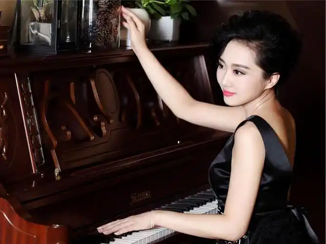 双语主持人其它城市主持人广州主持人深圳主持人上海主持人北京主持人