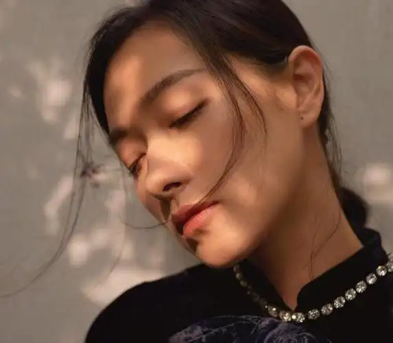 万茜点赞又取消,后甩锅盗号者被打脸,网友:你就别再装了