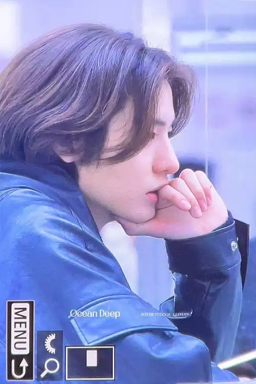 leehan金桐儇超话95#金桐儇门面担当#231124 羽田机场以下是侧脸