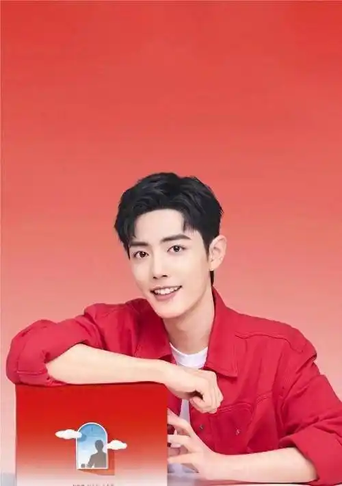 身高体重:肖战身高约180cm,体重65kg,拥有健康的体魄和好看的外形