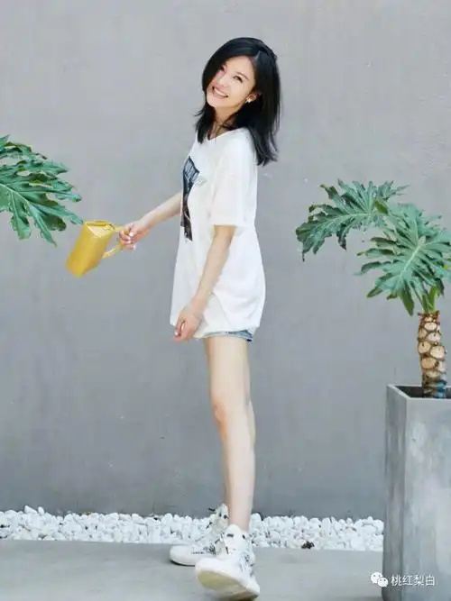 t恤|郑秀文|私服_网易订阅