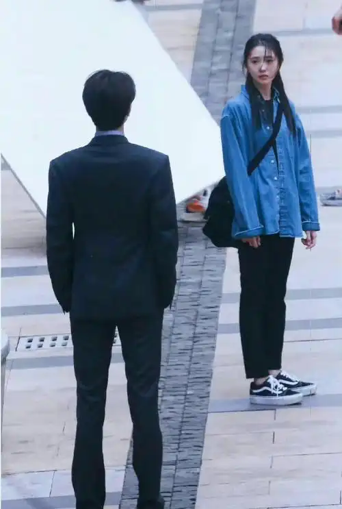 林一刘浩存的体型差真的很现偶天花板,kswl谁家cp身高相差22cm啊?