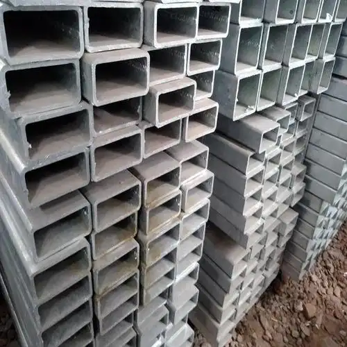 乐鑫钢铁方通扁通供应热镀锌方管