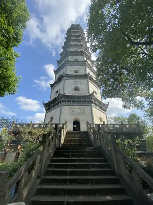 行走在安岳看大佛