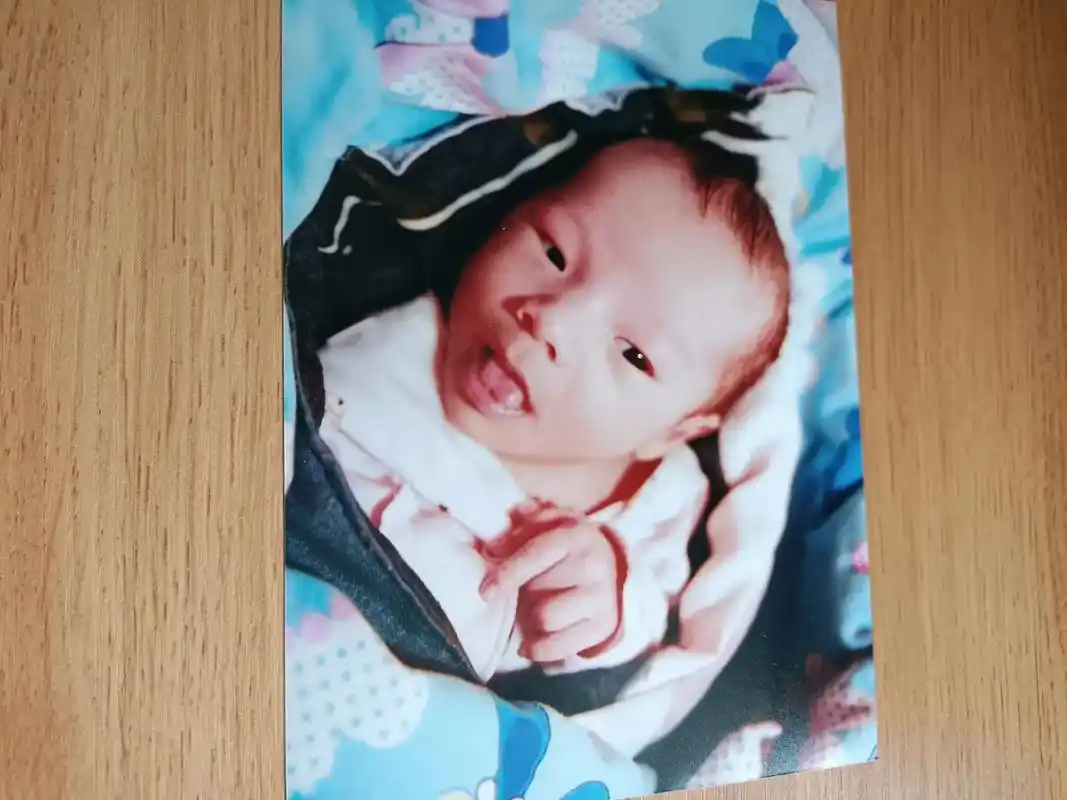 最珍贵的照片 #小时候的样子  - 抖音