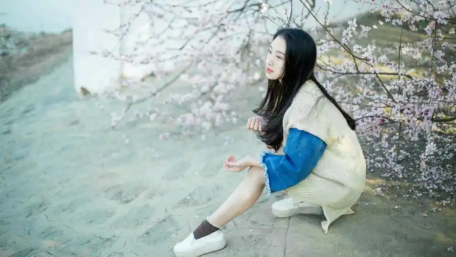 樱花女孩唯美清新电脑桌面壁纸