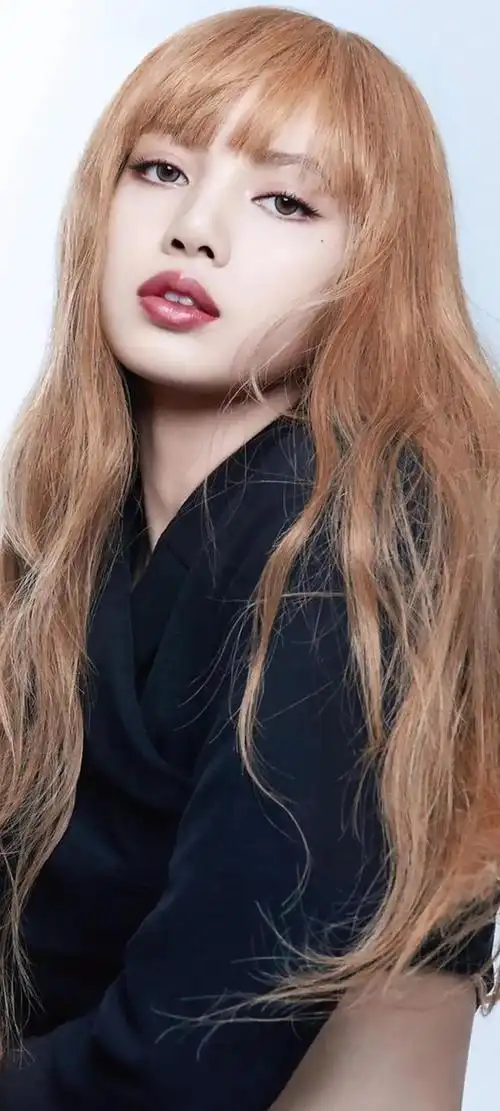 lisa全面屏手机壁纸