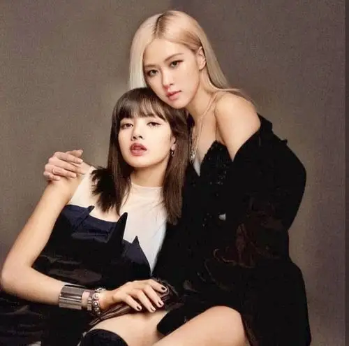 blackpink rosé朴彩英 lisa 五花肉