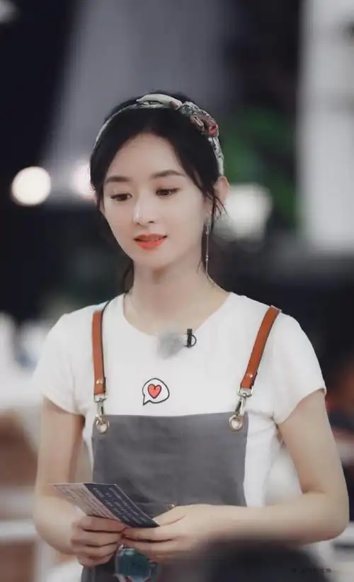 杨洋张艺兴张雪迎赵丽颖金晨