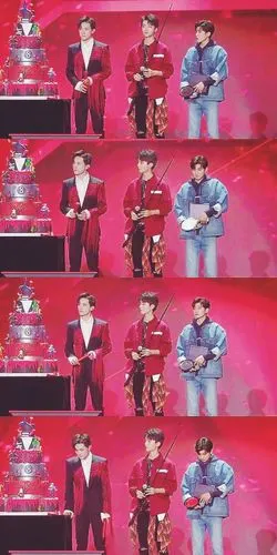 易烊千玺18岁生日快乐!