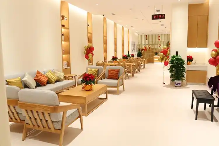 盐田区首家社区养老综合服务中心——"国寿·盐田区悦享中心"开业_读