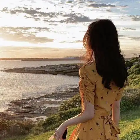 微信头像漂亮女生背影 女生头像图片大全 -【爱个性】