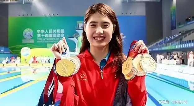 游泳女神张雨霏公开择偶条件霍启山全符合网友真是天作之合