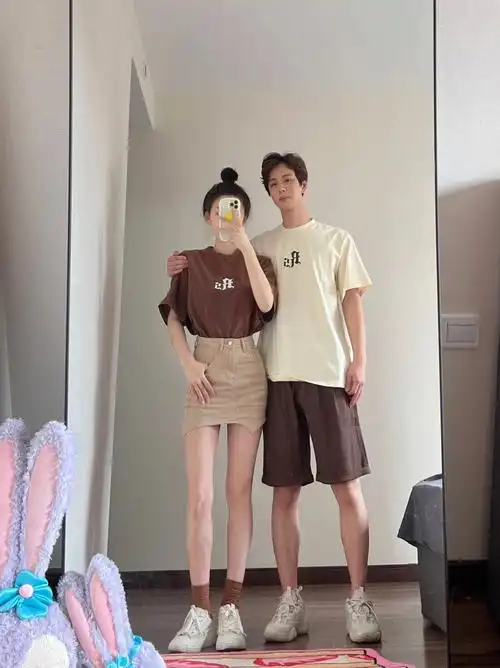 163176情侣穿搭美式复古棕配色yyds02