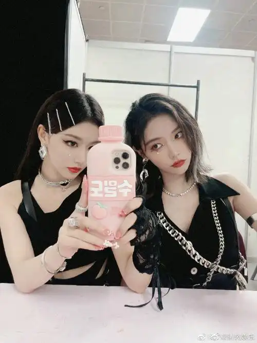 the9成员为许佳琪庆生