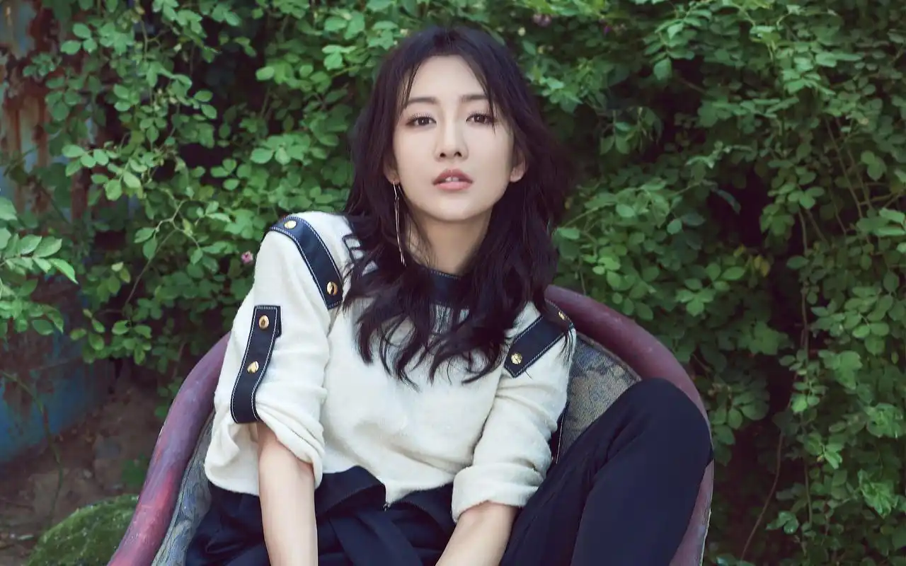 王鸥清新时尚魅力写真图片桌面壁纸