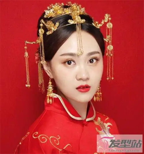 东方古典新娘发型 绝美中式秀禾新娘_发型站_最新流行发型设计发型