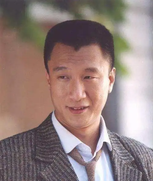 孙红雷出山重演当年黑道大哥"刘华强",网友直呼期待开播!