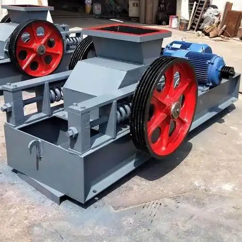 瀚海石灰石双齿辊碾压粉碎机陶瓷双棍挤压破碎机粉尘少