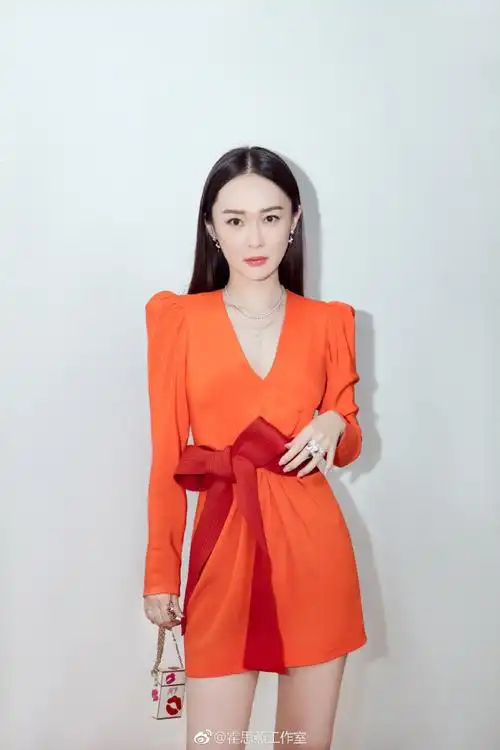 霍思燕亮相电影来电狂响全球首映礼