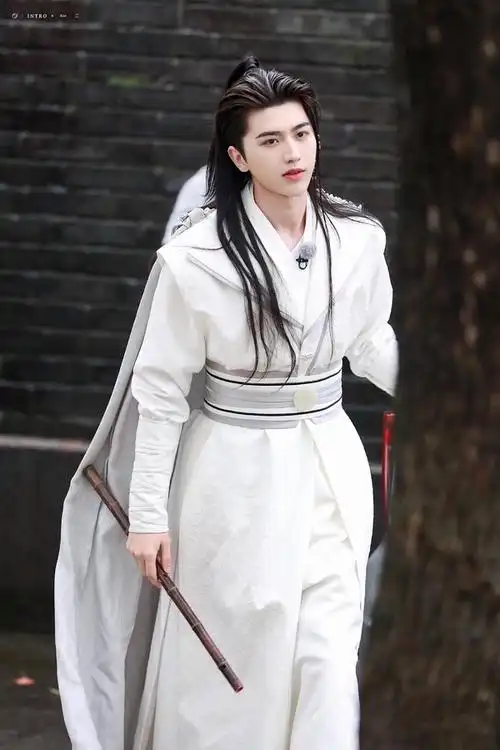 蔡徐坤古装怎么评价?