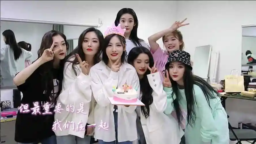 硬糖少女303成团一周年快乐周年纪念小片已上线