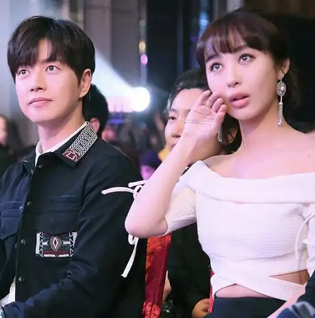 【图】李菲儿朴海镇微博玩暧昧 据传李菲儿曾当众拒绝朴海镇