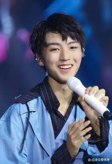 王俊凯是我们tfboys的队长.