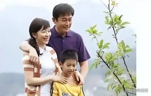 国家一级演员王志飞愧对聋哑父母曾大骂前妻儿子没出息