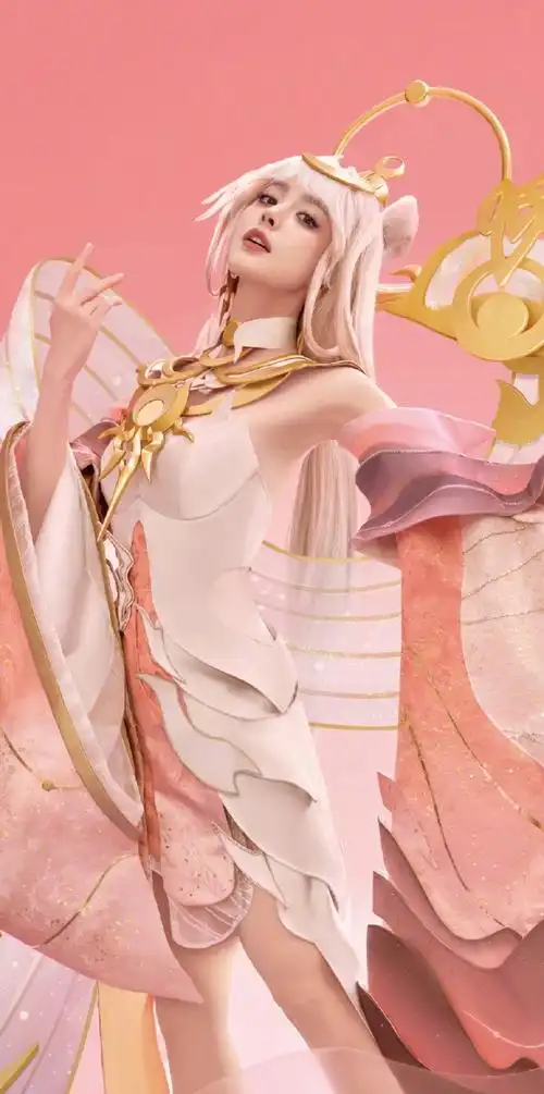 古力娜扎:如花似叶,红粉貂蝉