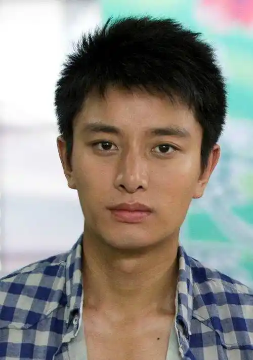 大可贾乃亮饰婆婆潘虹饰公公赵成顺饰