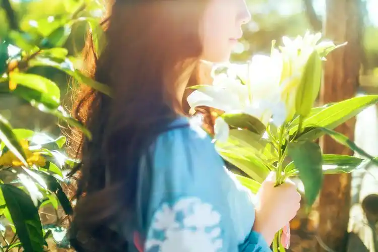 唯美小清新森系女生伤感意境写真