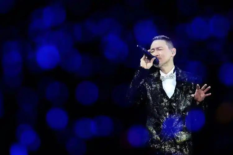 2018 张学友《a classic tour 学友·经典》世界巡回演唱会-南京站-qq